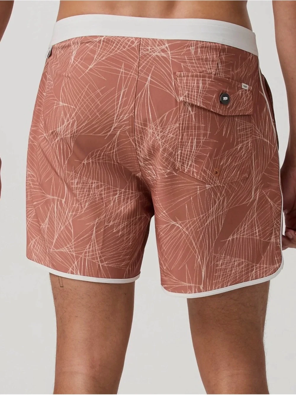 NWOT Vuori Cruise Boardshort 5